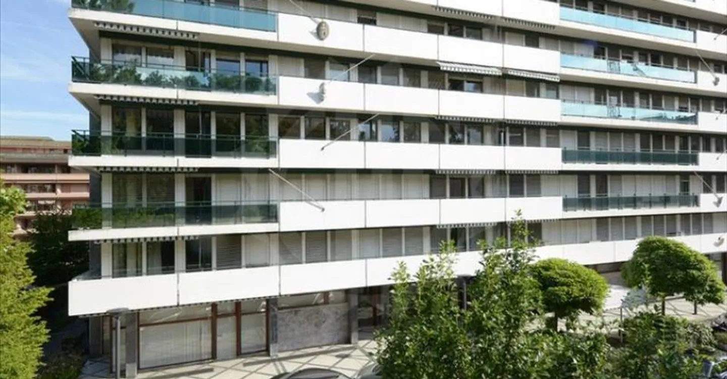 Pleasant Offices - Geneva - Photo 2 of 4