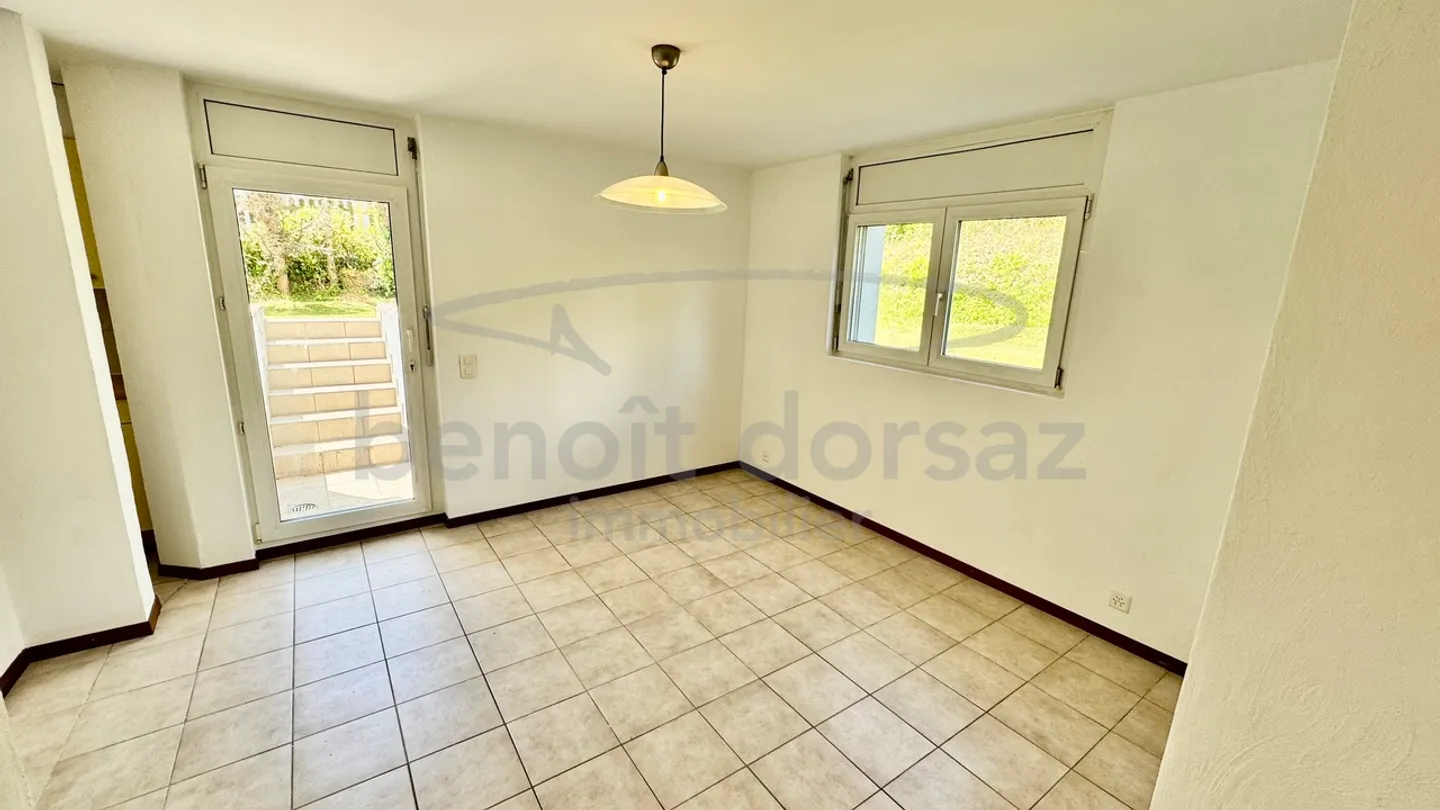 Charmante 2,5-Zimmer-Wohnung - Foto 1 von 5