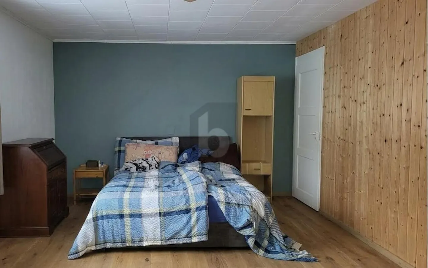 Charming Renovation Opportunity - Photo 2 of 6