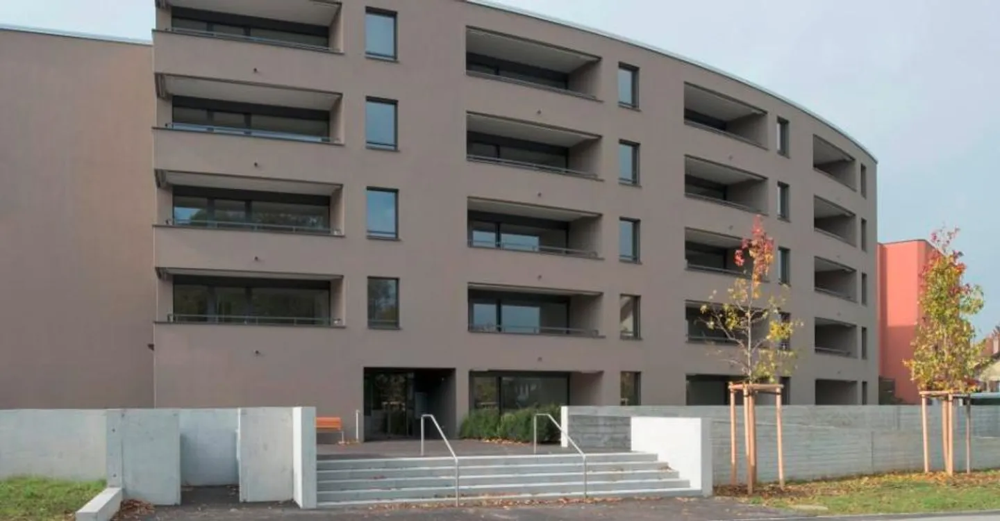 Espace de stationnement pratique - Photo 1 sur 1