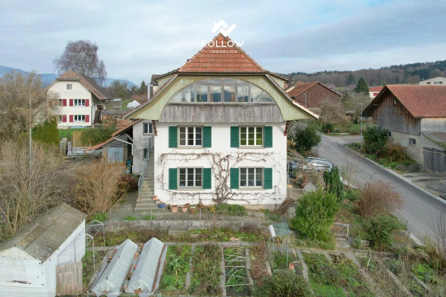 Ampia casa trifamiliare con vista - Foto 13 di 26