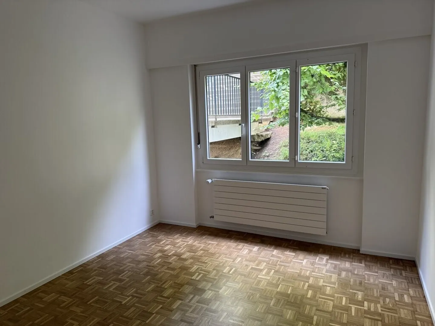 Renovated Apartment with Balcony - Photo 5 of 5