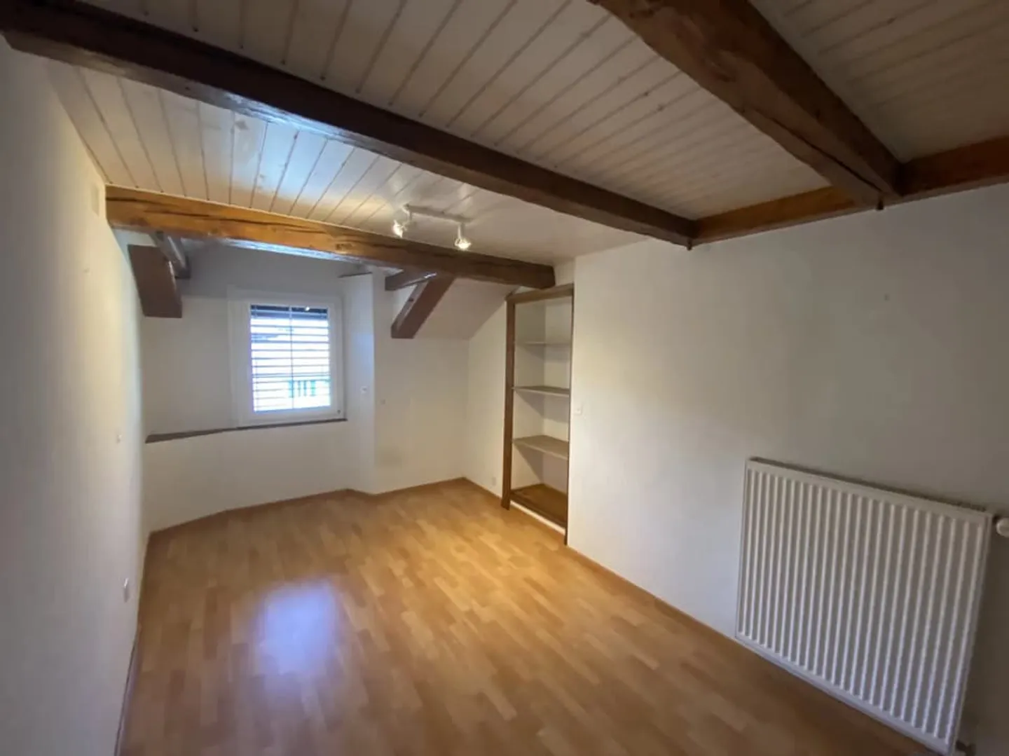 Appartement de 3,5 pièces (env. 90 m2) au 3ème étage - Photo 9 of 11