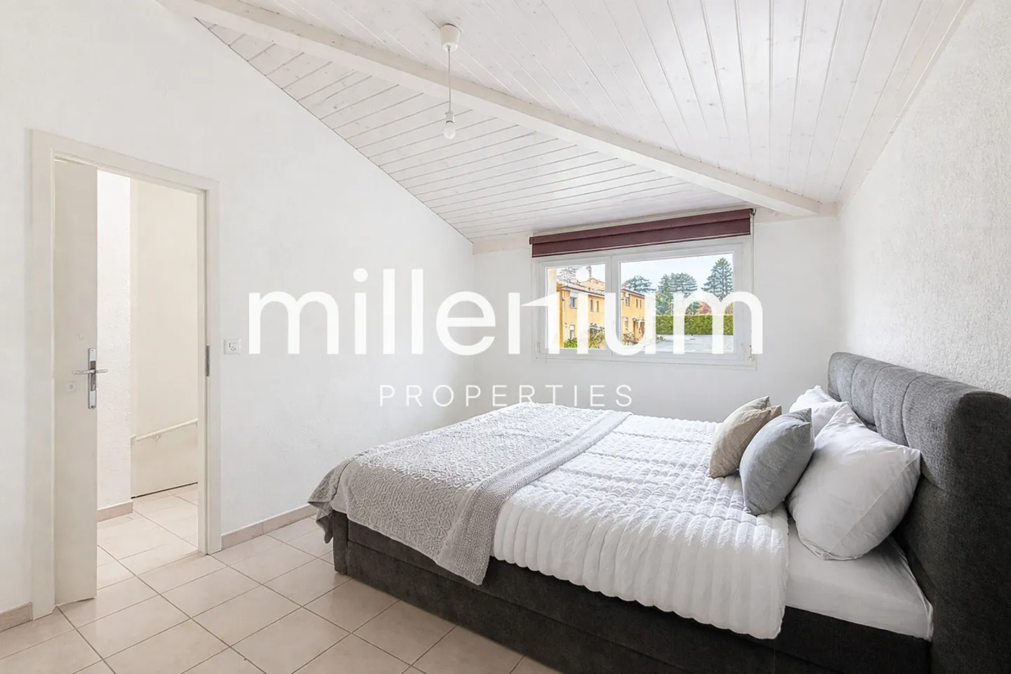 Casa familiare con giardino a Bellevue - Foto 11 di 15