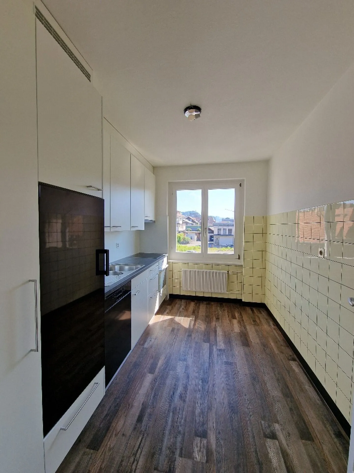 4 Zimmerwohnung im Dorfzentrum von Sumiswald - Foto 1 von 6