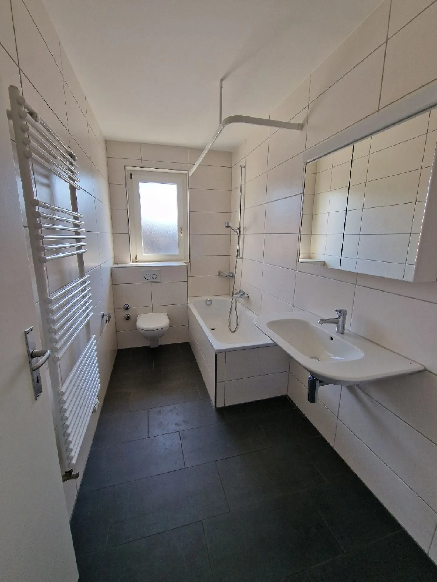 4 Zimmerwohnung im Dorfzentrum von Sumiswald - Foto 2 von 6