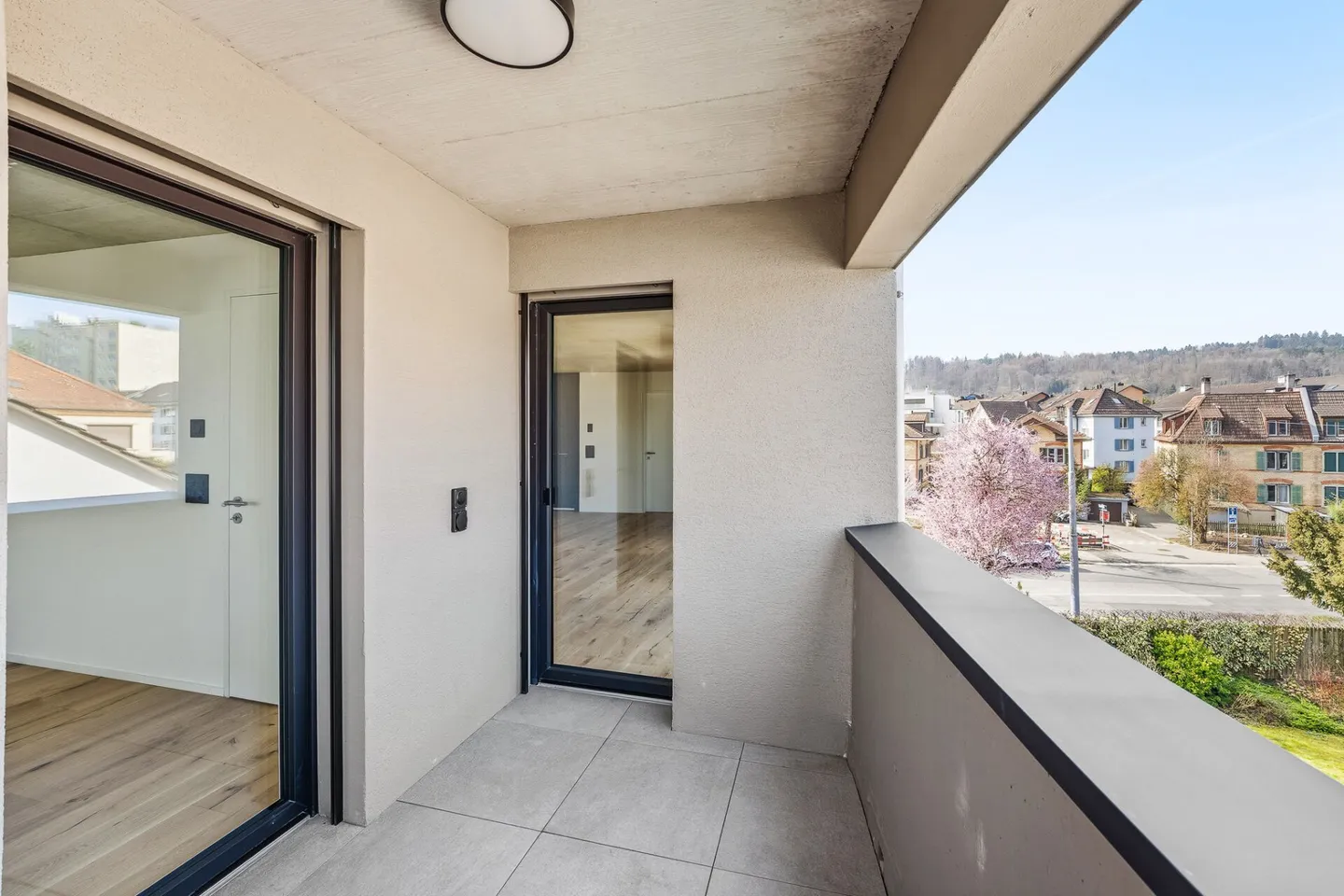 Bezugsbereite 2.5-Zimmer-Neubauwohnung mit hochwertigem Ausbau - Foto 9 von 10