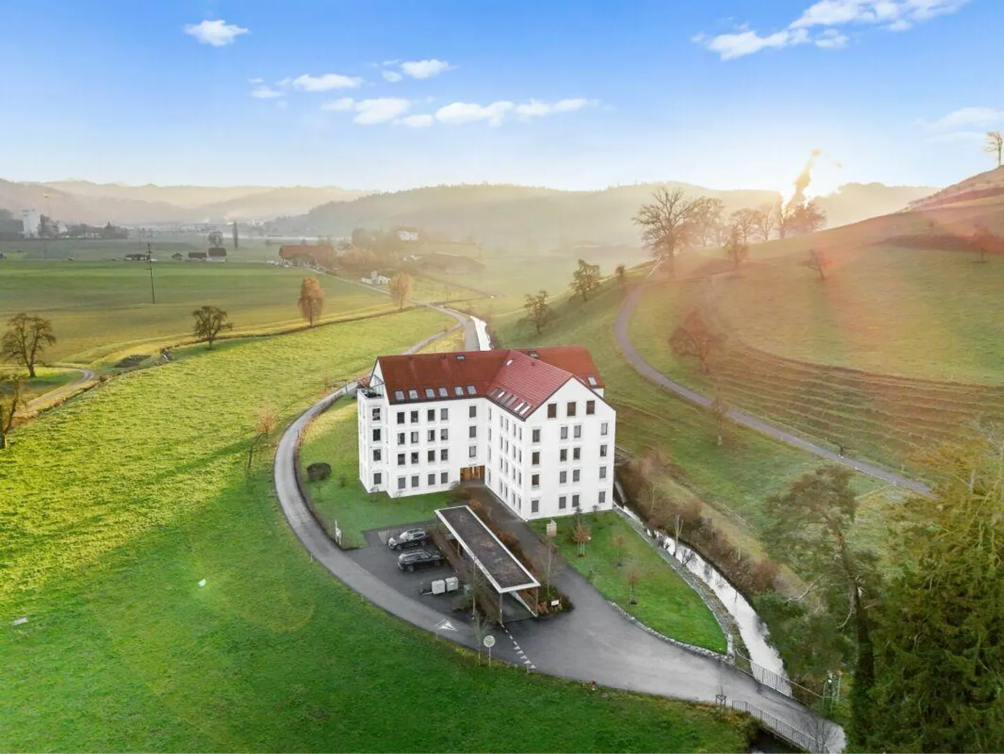 Modern, nearly new 3 ½-room apartment on the 3rd floor with inviting, spacious layout - Photo 14 of 14