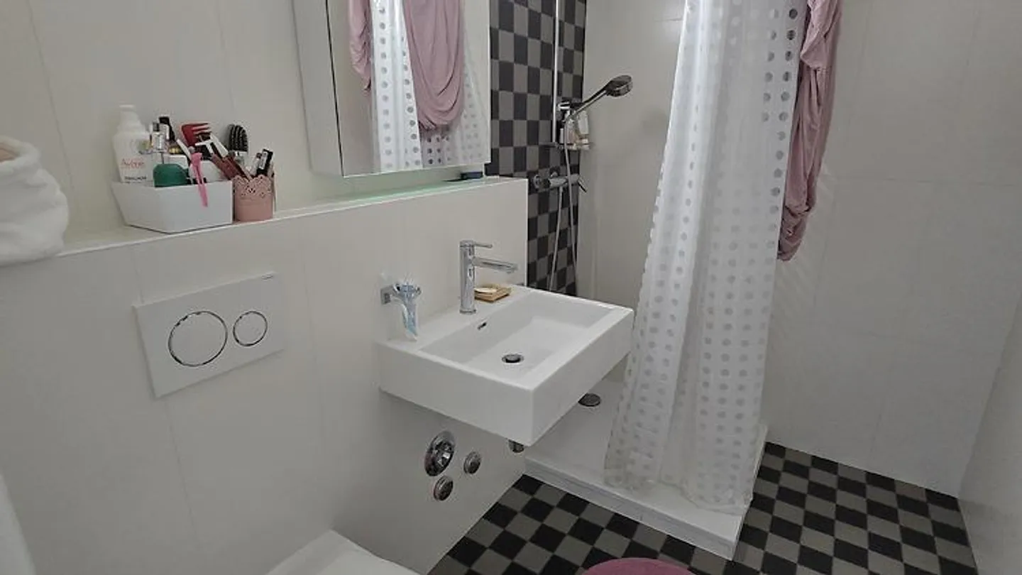 2-ZIMMER-WOHNUNG IN RENENS (VD), MÖBLIERT, BEFRISTET - Foto 4 von 5