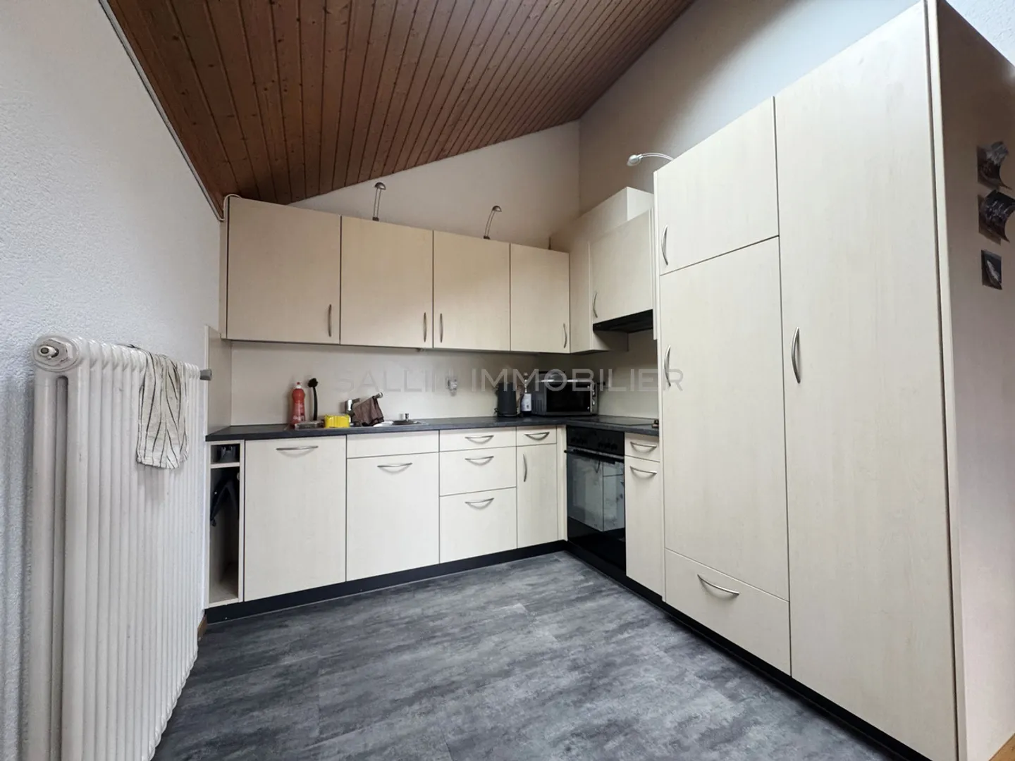 2 immeubles de rendement idéalement situés au coeur du village - Photo 9 sur 10