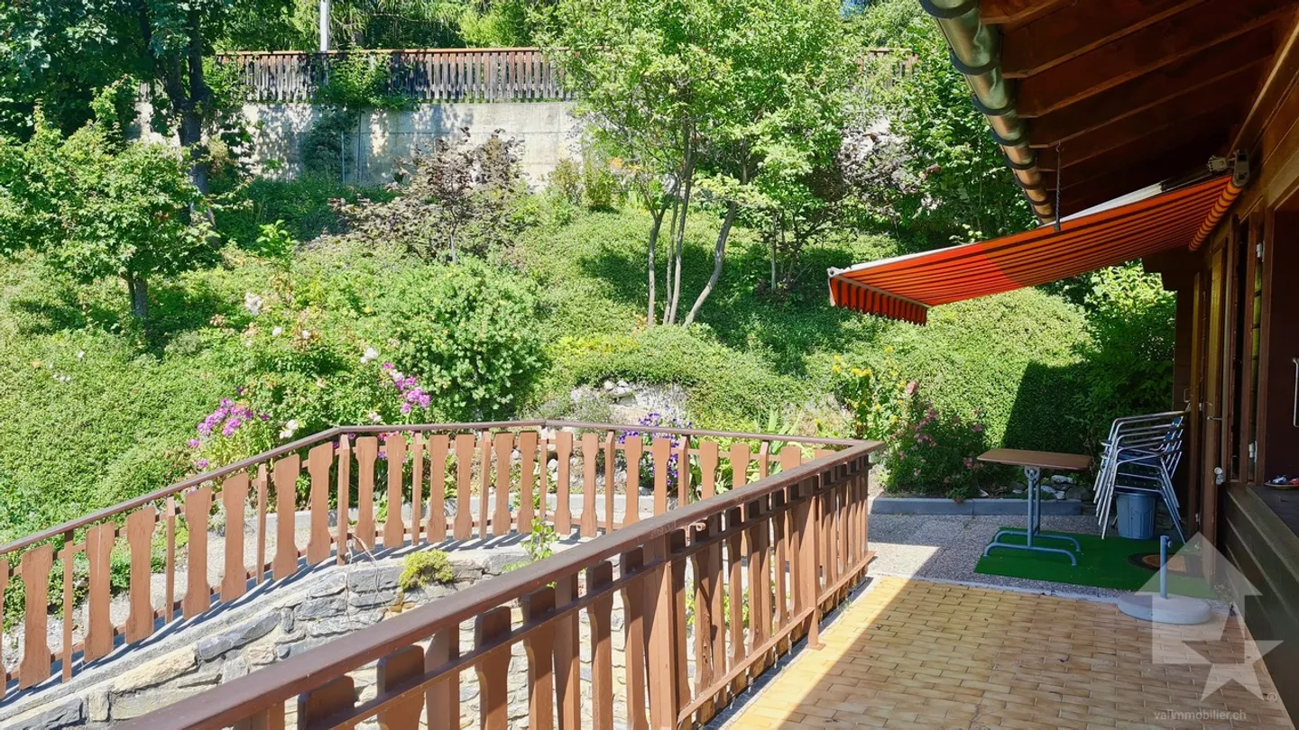 Magnifico chalet con vista spettacolare, immerso in un ambiente tranquillo - Foto 10 di 24