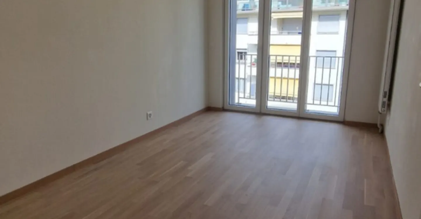 Appartamento luminoso di 5 stanze a Pâquis - Foto 9 di 10