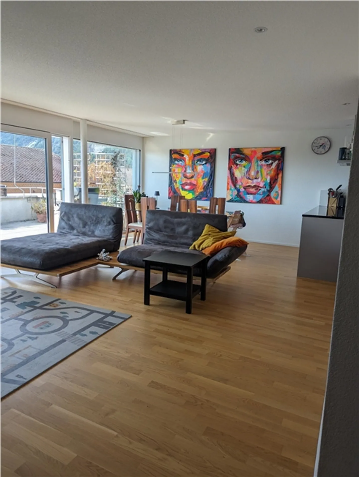 Appartement de rêve avec immense terrasse sur le toit avec soleil du soir - Photo 3 sur 13