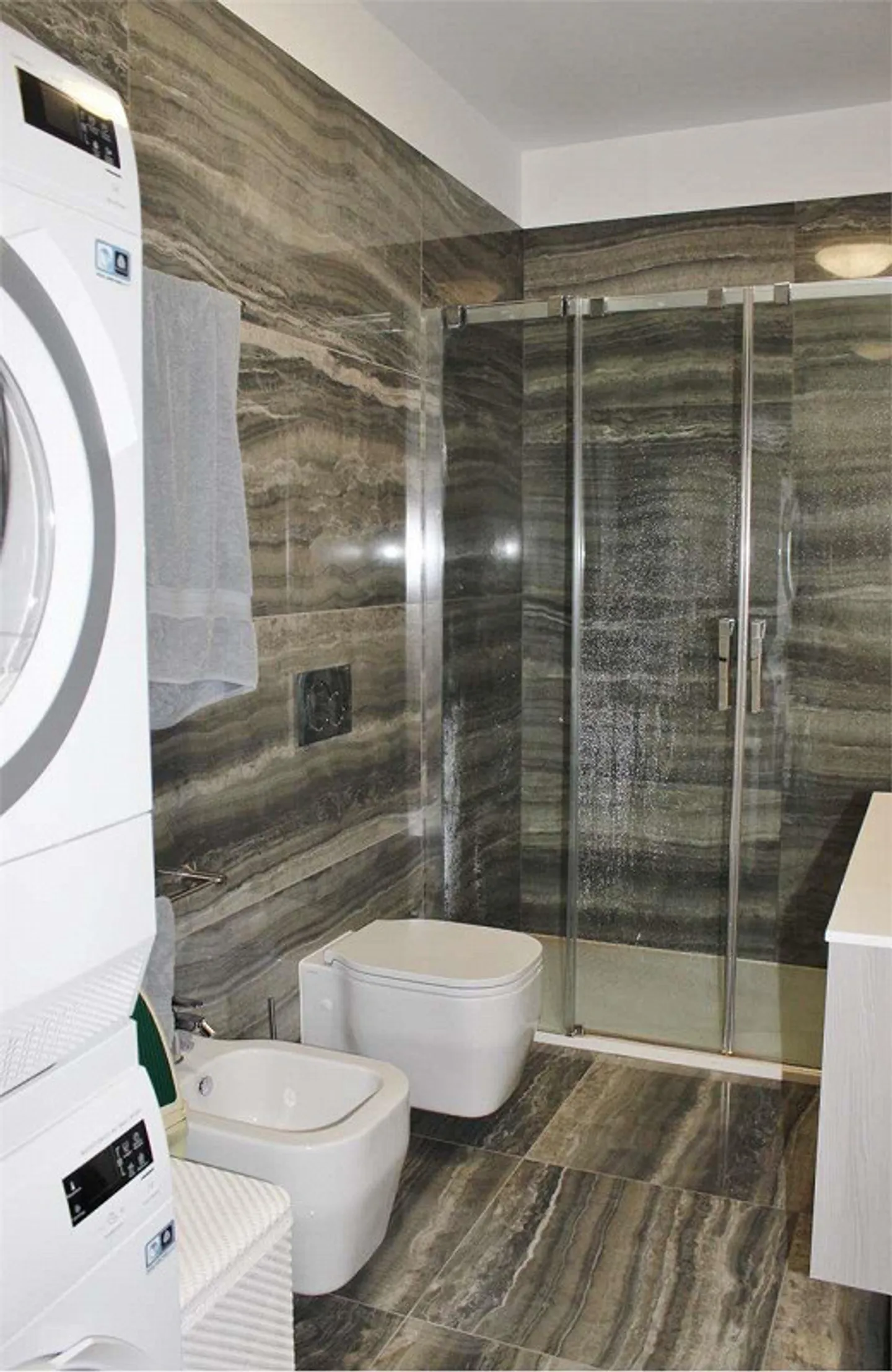 Elegante Wohnung mit Privatgarten in Lugano Pregassona - Foto 12 von 13
