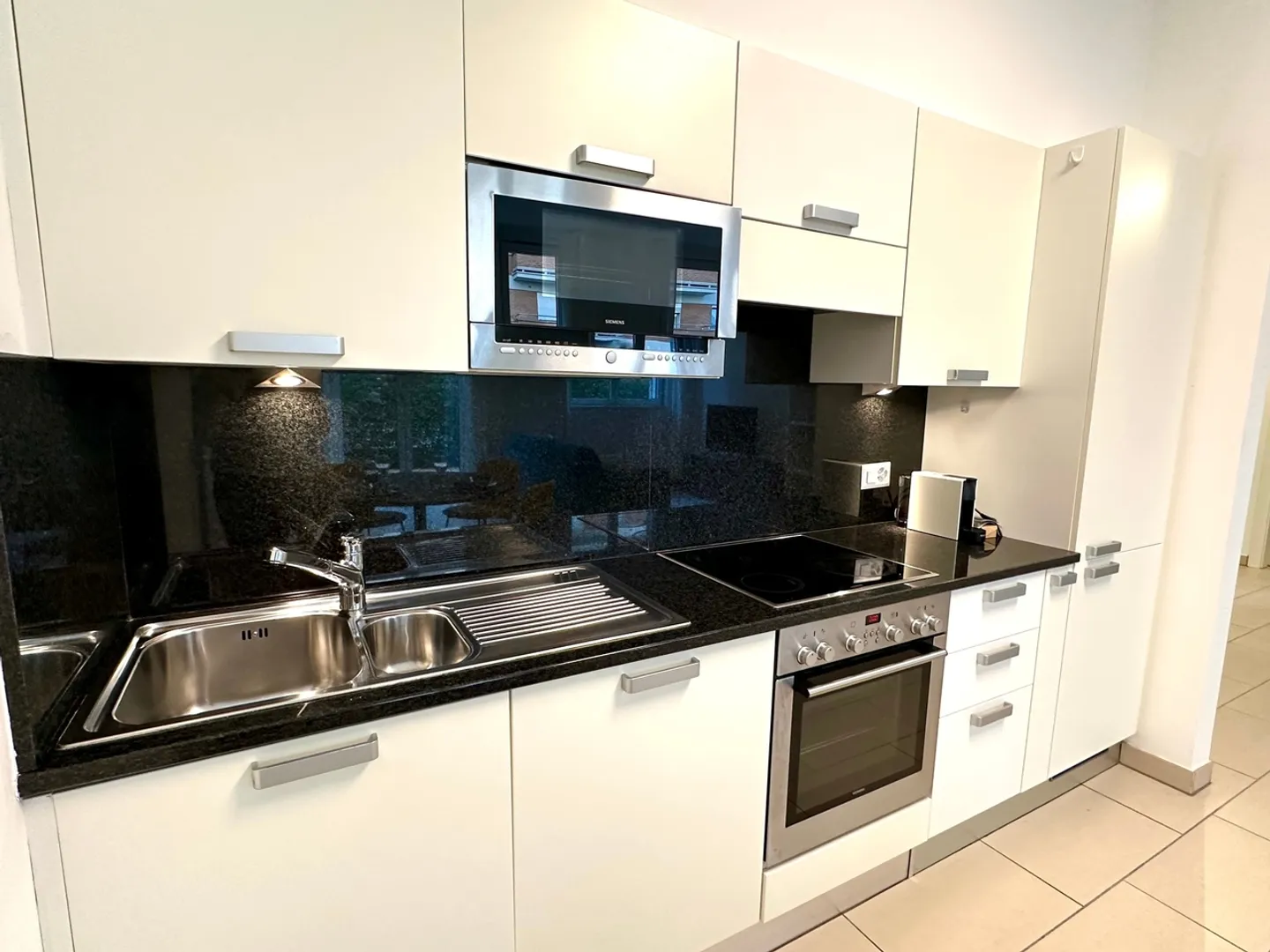 Elegante 2,5-Zimmer-Wohnung im Herzen von Lugano - Foto 5 von 11