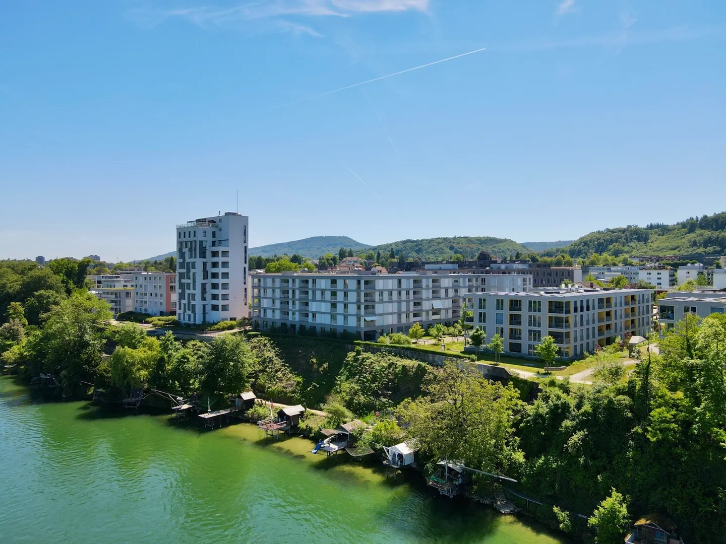 Elegant condominium on the Rhine with loggia and 2 parking spaces - Photo 1 of 18