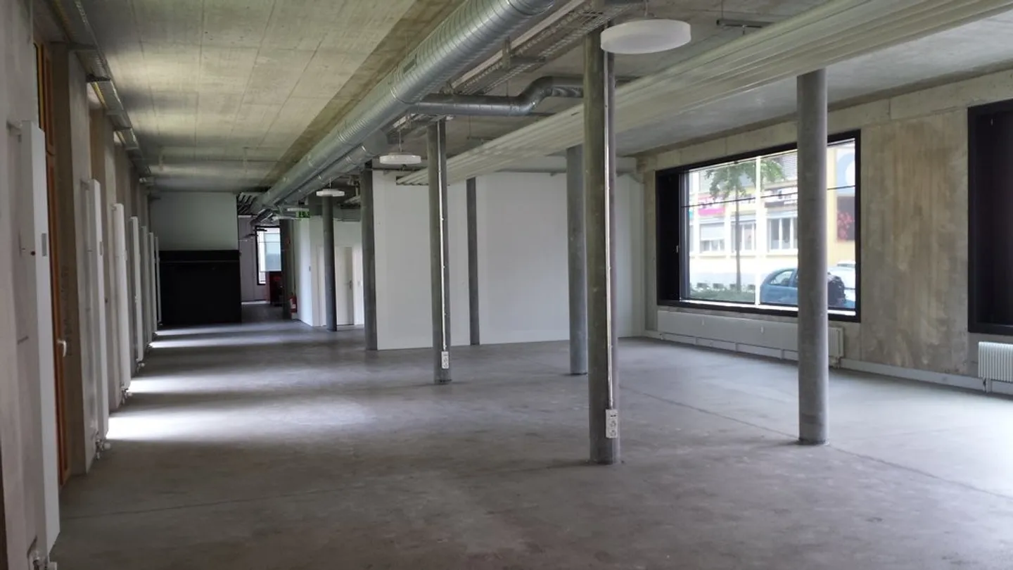 Espace Commercial Moderne - Photo 3 sur 5