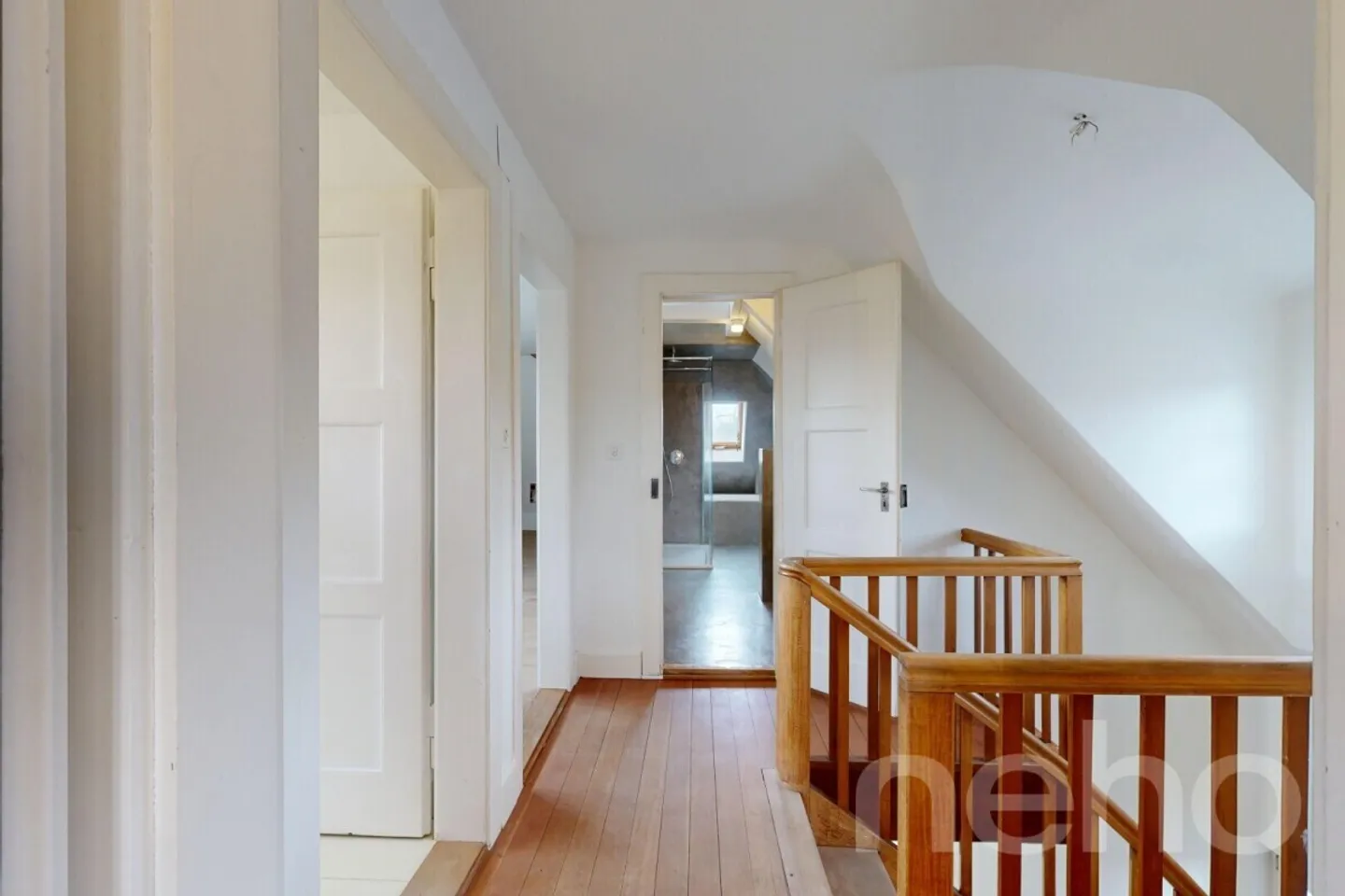 Bijou Familial Ensoleillé : Cuisine Gourmet, Sauna & Jardin Idéal - Photo 7 sur 11