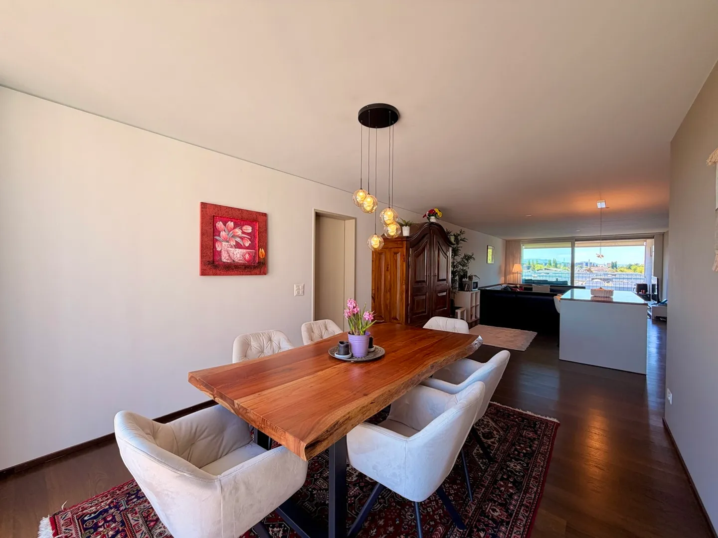 Elegant condominium on the Rhine with loggia and 2 parking spaces - Photo 6 of 18