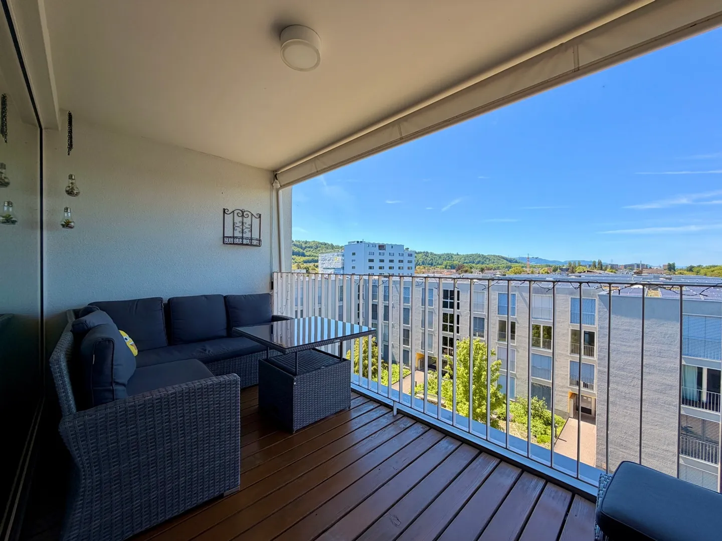 Elegant condominium on the Rhine with loggia and 2 parking spaces - Photo 8 of 18