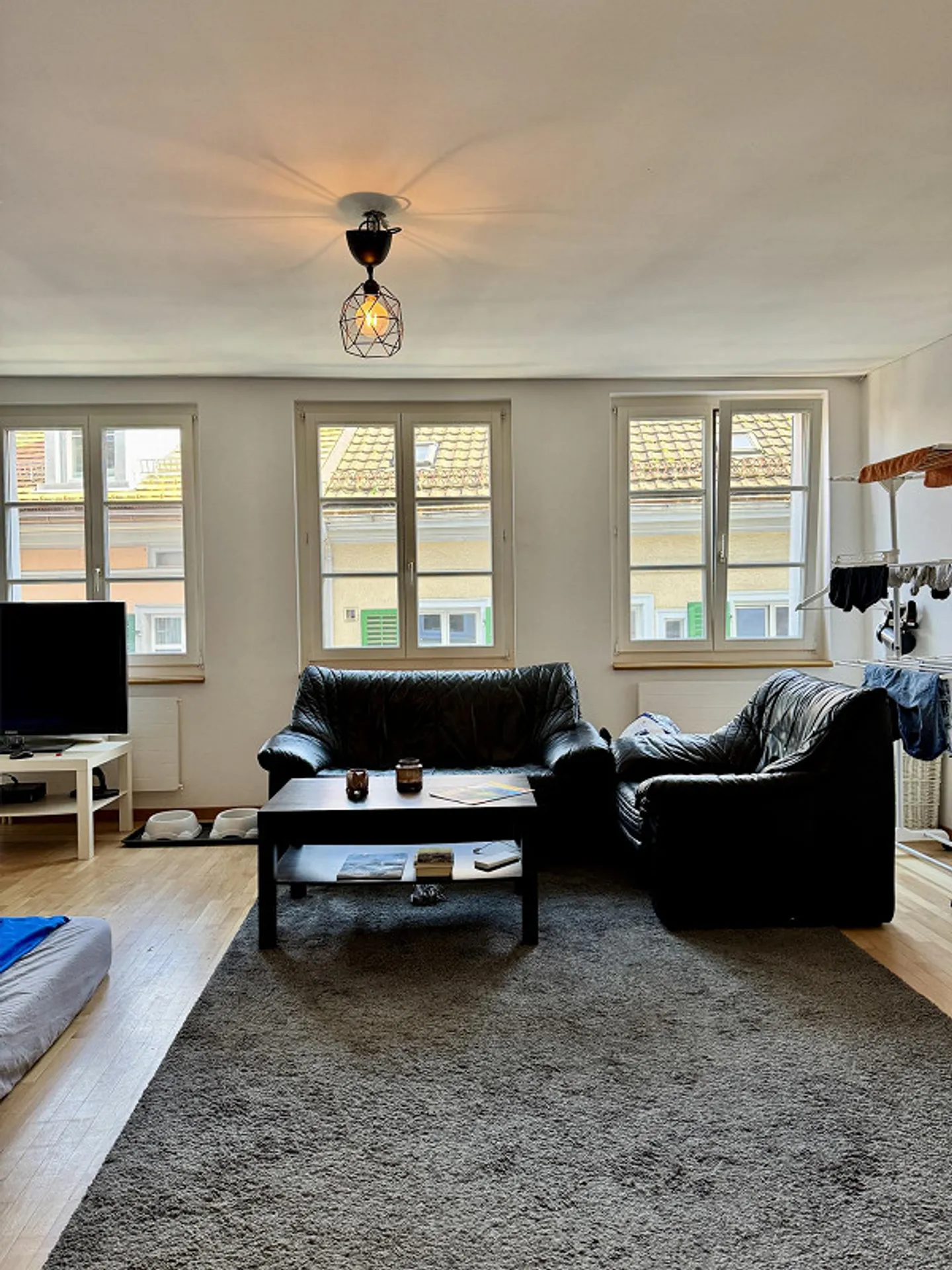 Charmante appartement 1.5 pièces avec balcon dans la vieille ville de Saint-Gall - Photo 4 sur 18