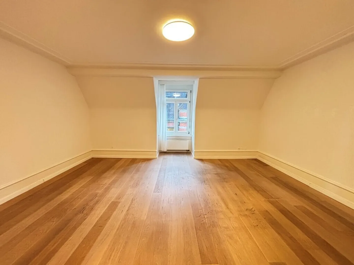 Apartment/Office in Historic Property - Photo 5 of 12