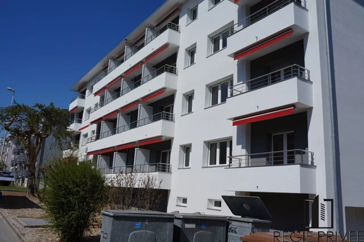 2.5-room apartment with balcony - Photo 6 of 6