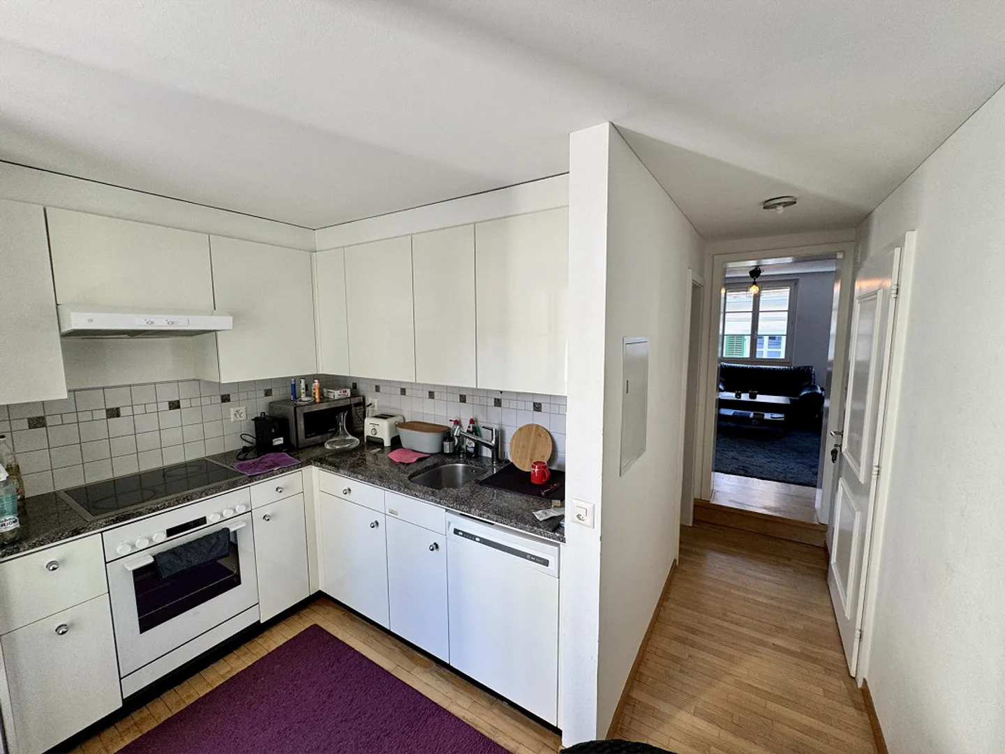 Charmante appartement 1.5 pièces avec balcon dans la vieille ville de Saint-Gall - Photo 11 sur 18