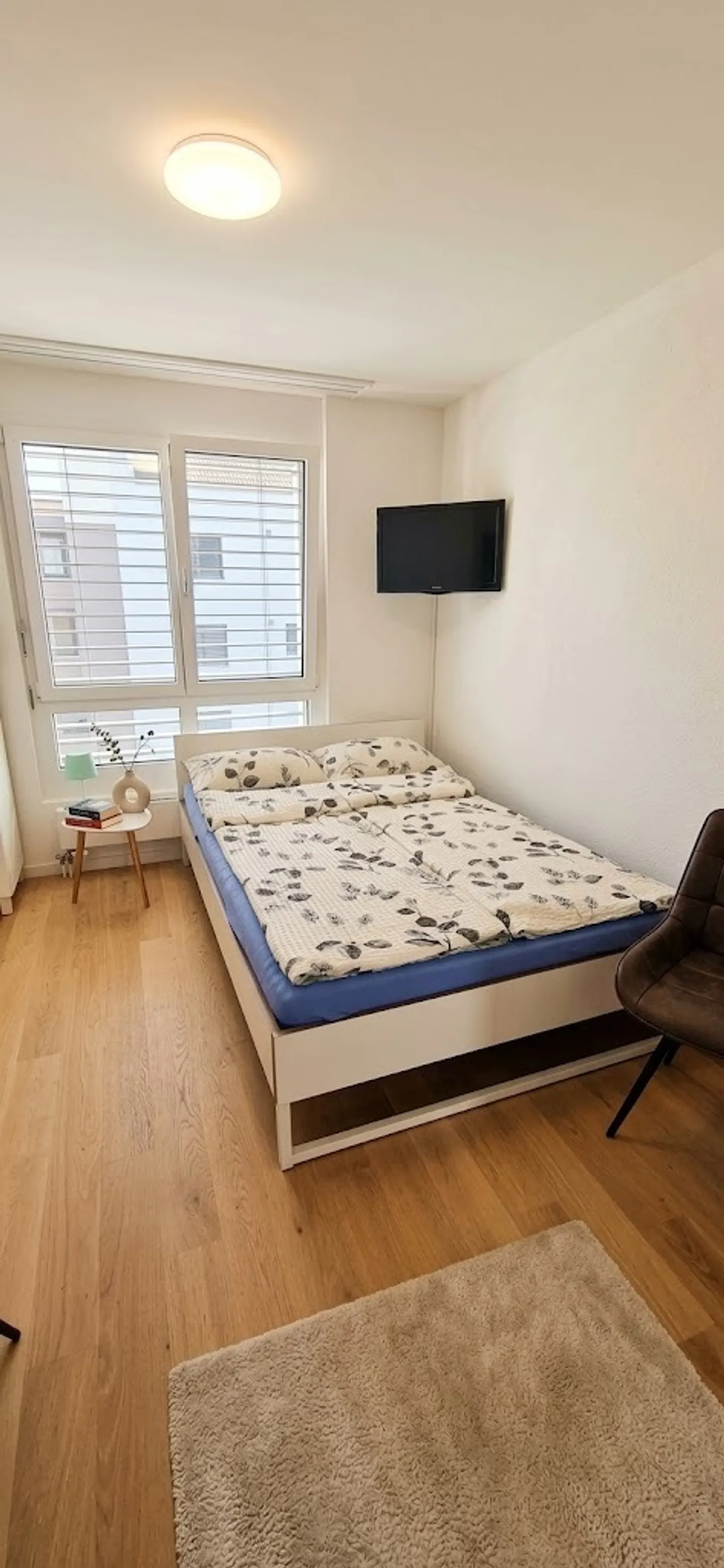 Cozy Apartment in Prime Location - Photo 3 of 3
