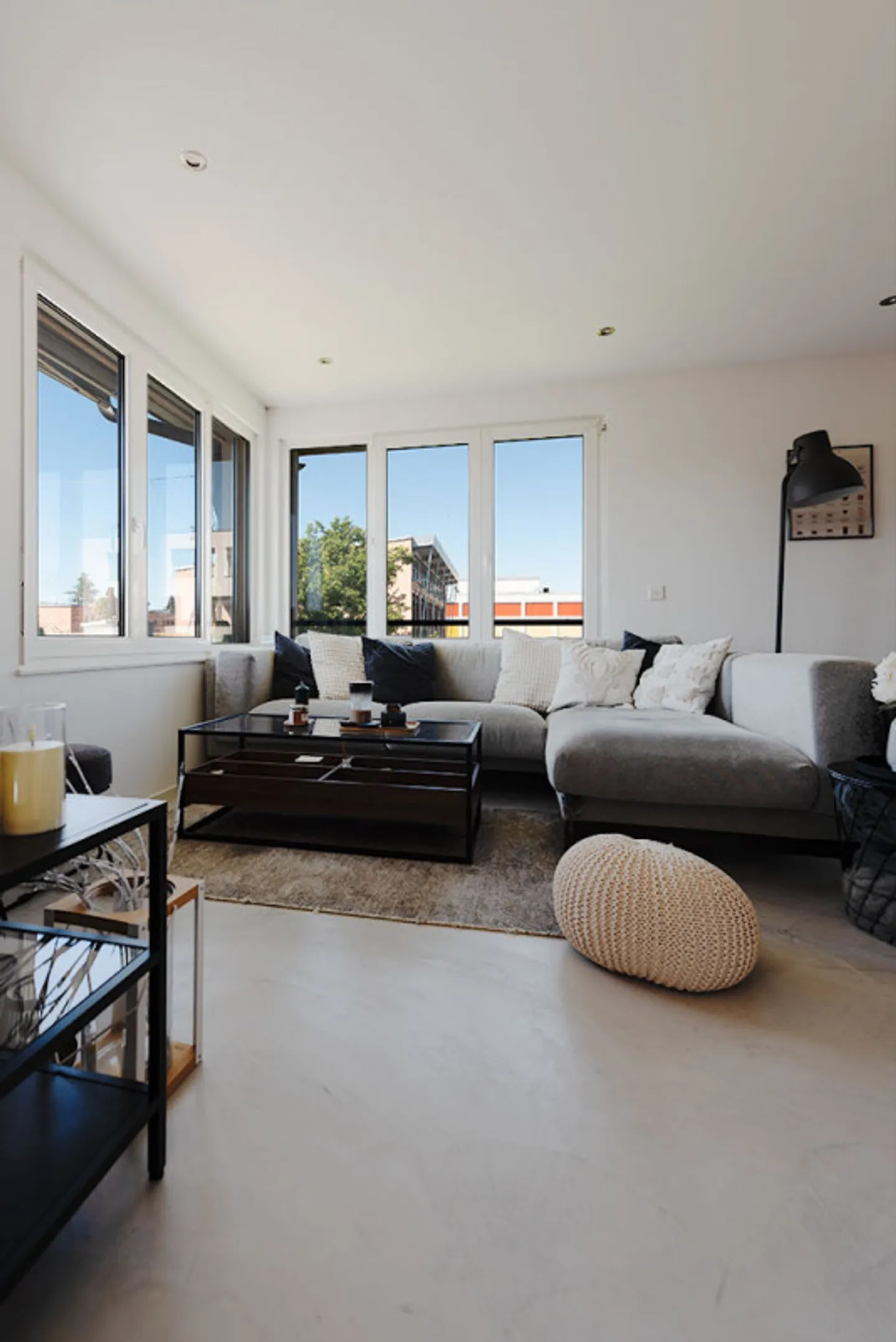 La mobilité est facilitée dans cet appartement de 5 pièces - Photo 1 sur 9