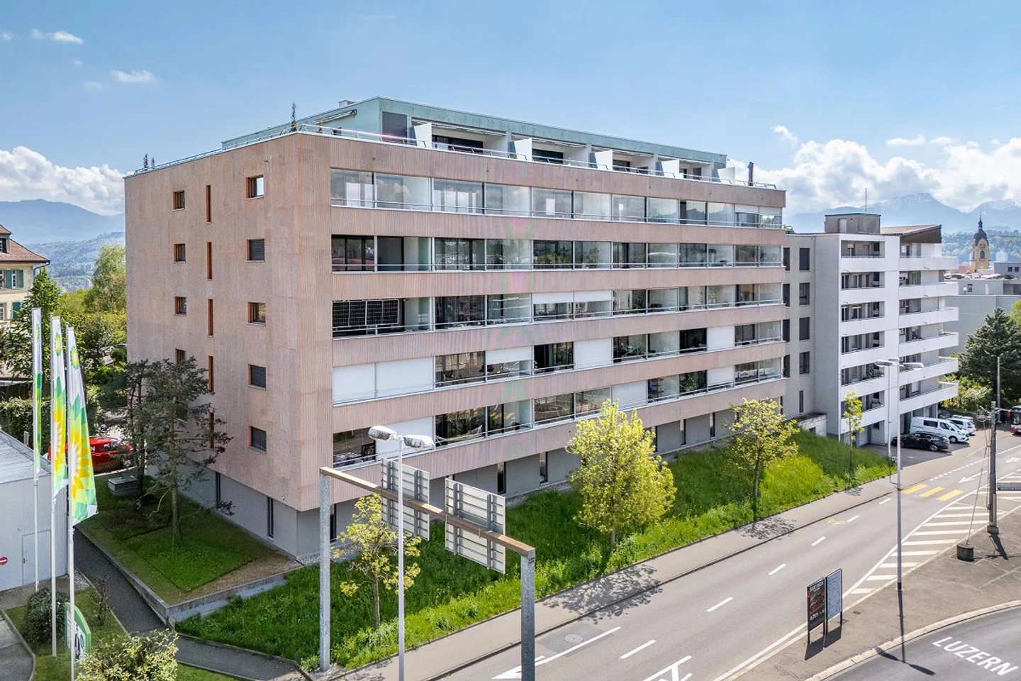 Vivere con stile e carattere - Il tuo appartamento di 3,5 stanze con ottimi servizi... - Foto 3 di 13