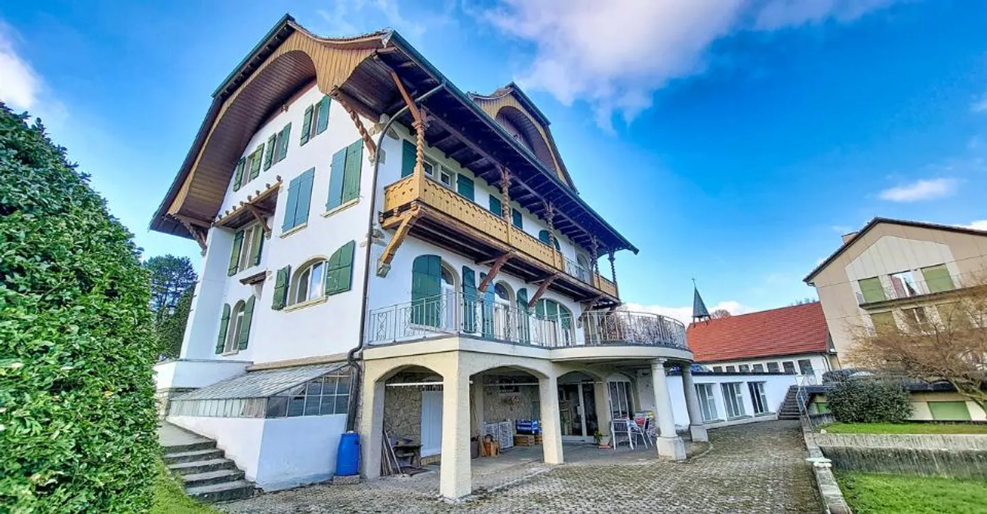 Institutional Use Property in St-Ours - Photo 4 of 12