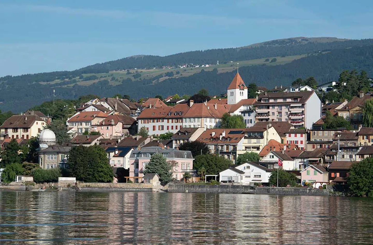 La mobilité est facilitée dans cet appartement de 5 pièces - Photo 8 sur 9