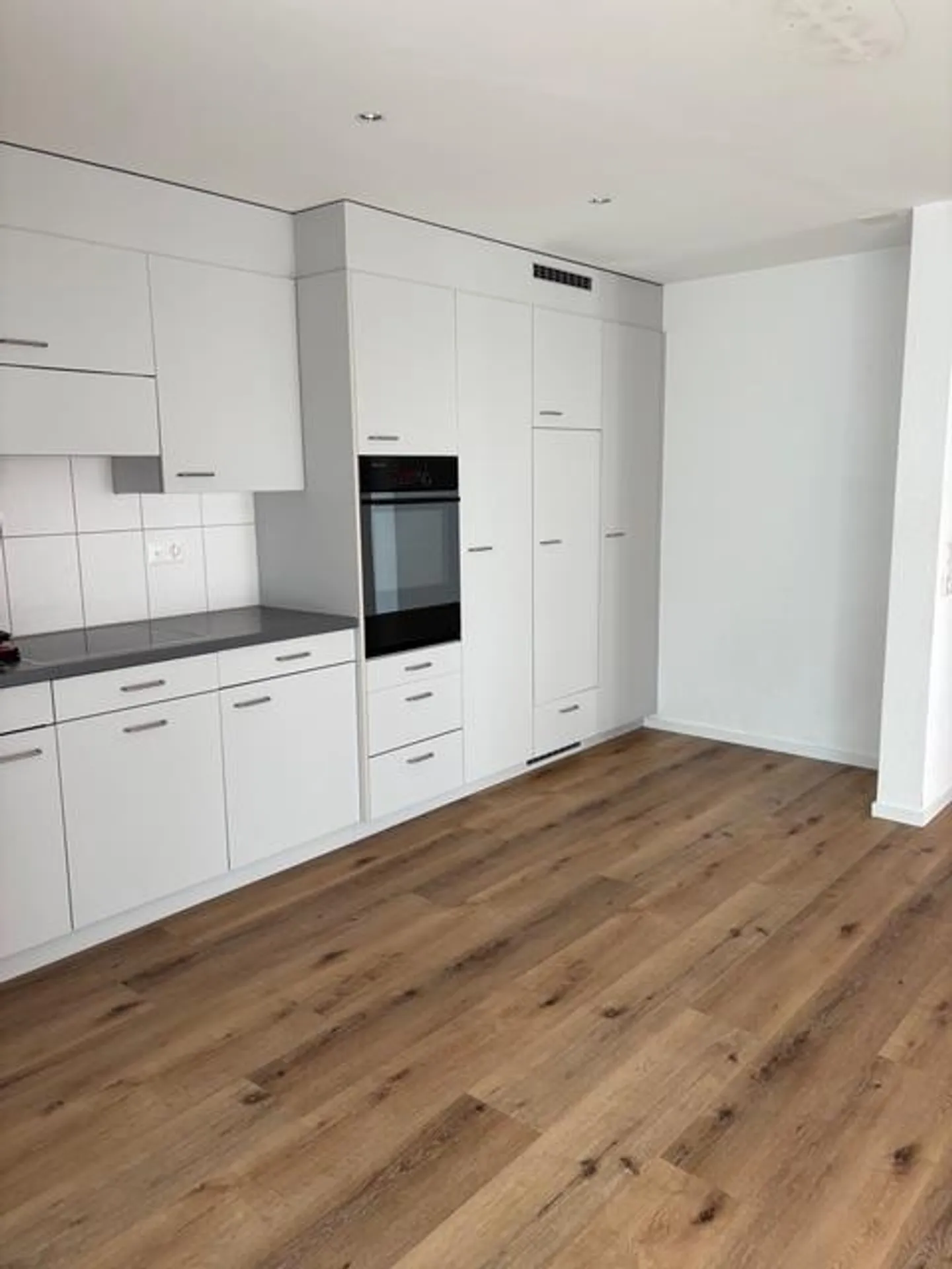 Charmant appartement de 4,5 pièces à louer - Photo 2 sur 8