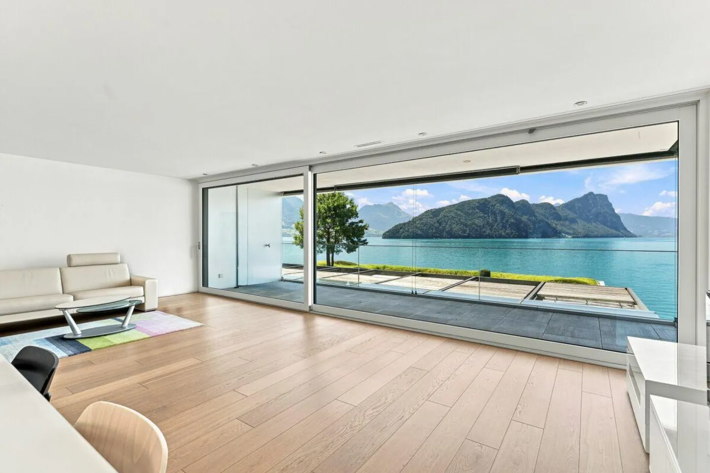 Appartamento 3.5 locali con vista unica sul lago - Foto 5 di 11