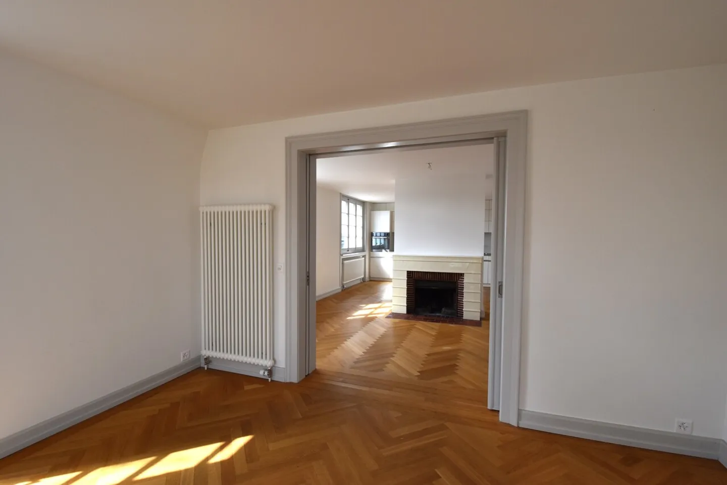 Wunderschöne 4½-Zimmer-Wohnung im Herzen von Muri b. Bern - Photo 3 of 17