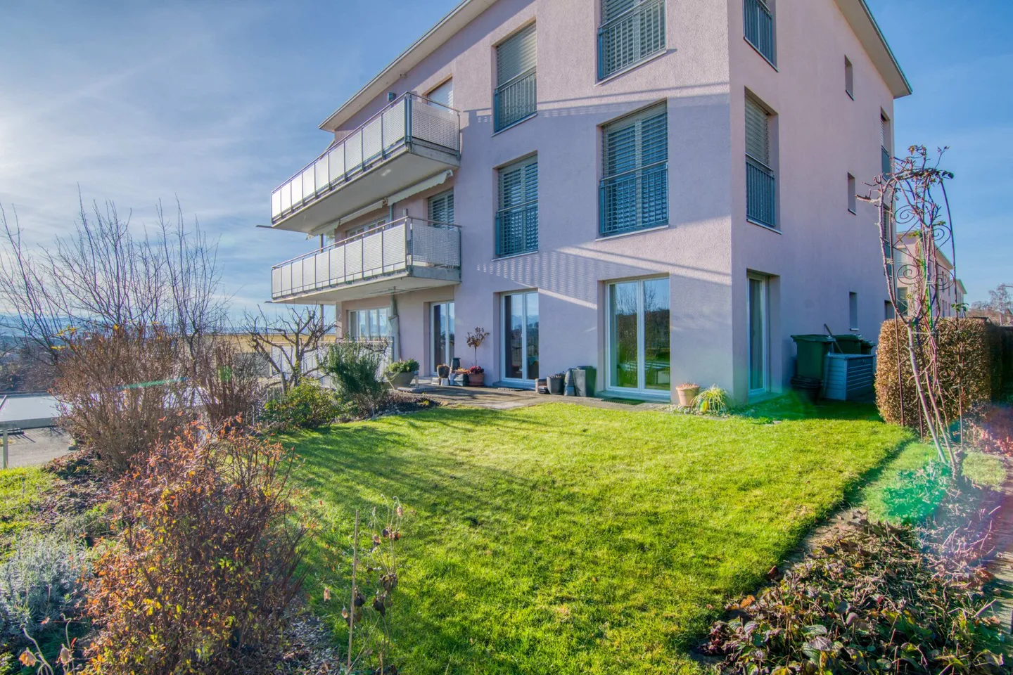 Bathed in Light and Alpine Panorama: Spacious, Barrier-Free 5.5-Room Garden Apartment - Photo 26 of 33