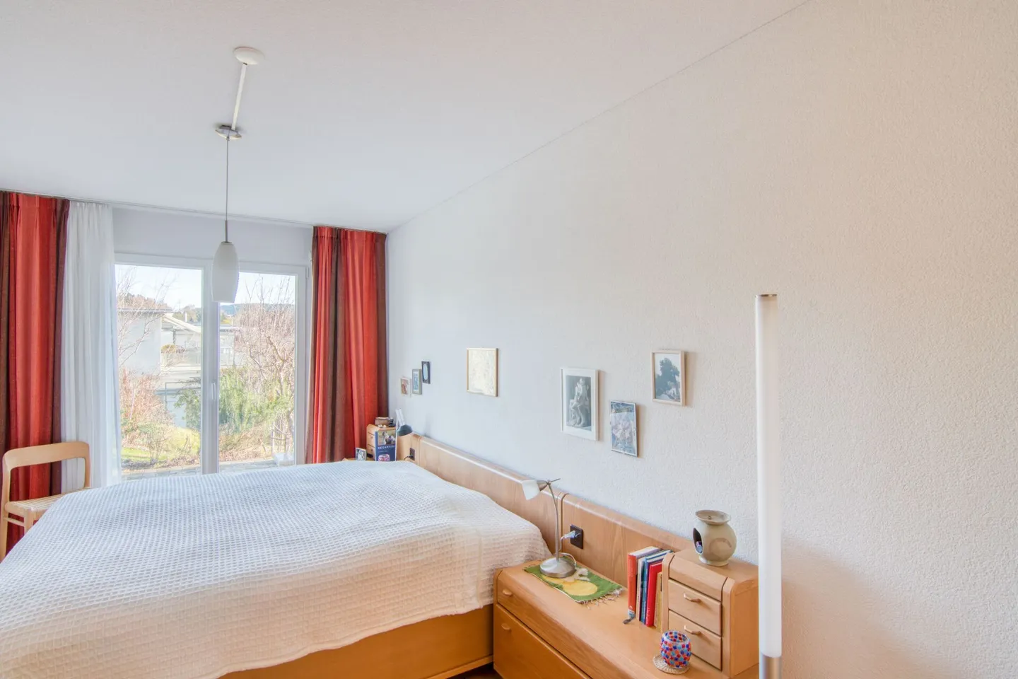 Bathed in Light and Alpine Panorama: Spacious, Barrier-Free 5.5-Room Garden Apartment - Photo 12 of 33