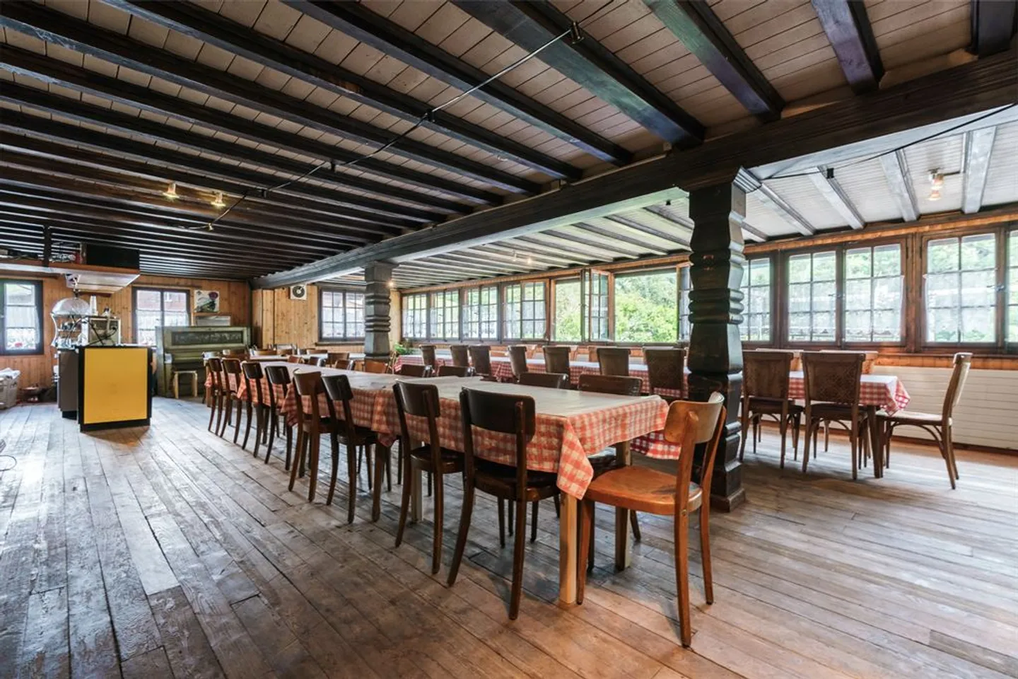 Im Herzen des Dorfes mit einer schönen Geschichte und großem Potenzial - Foto 6 von 13