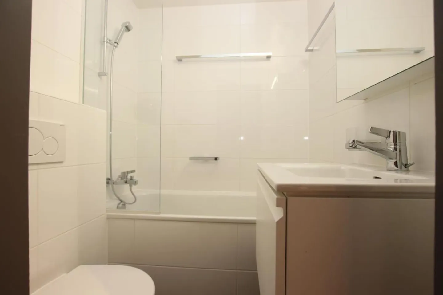 studio apartment - Photo 4 of 6