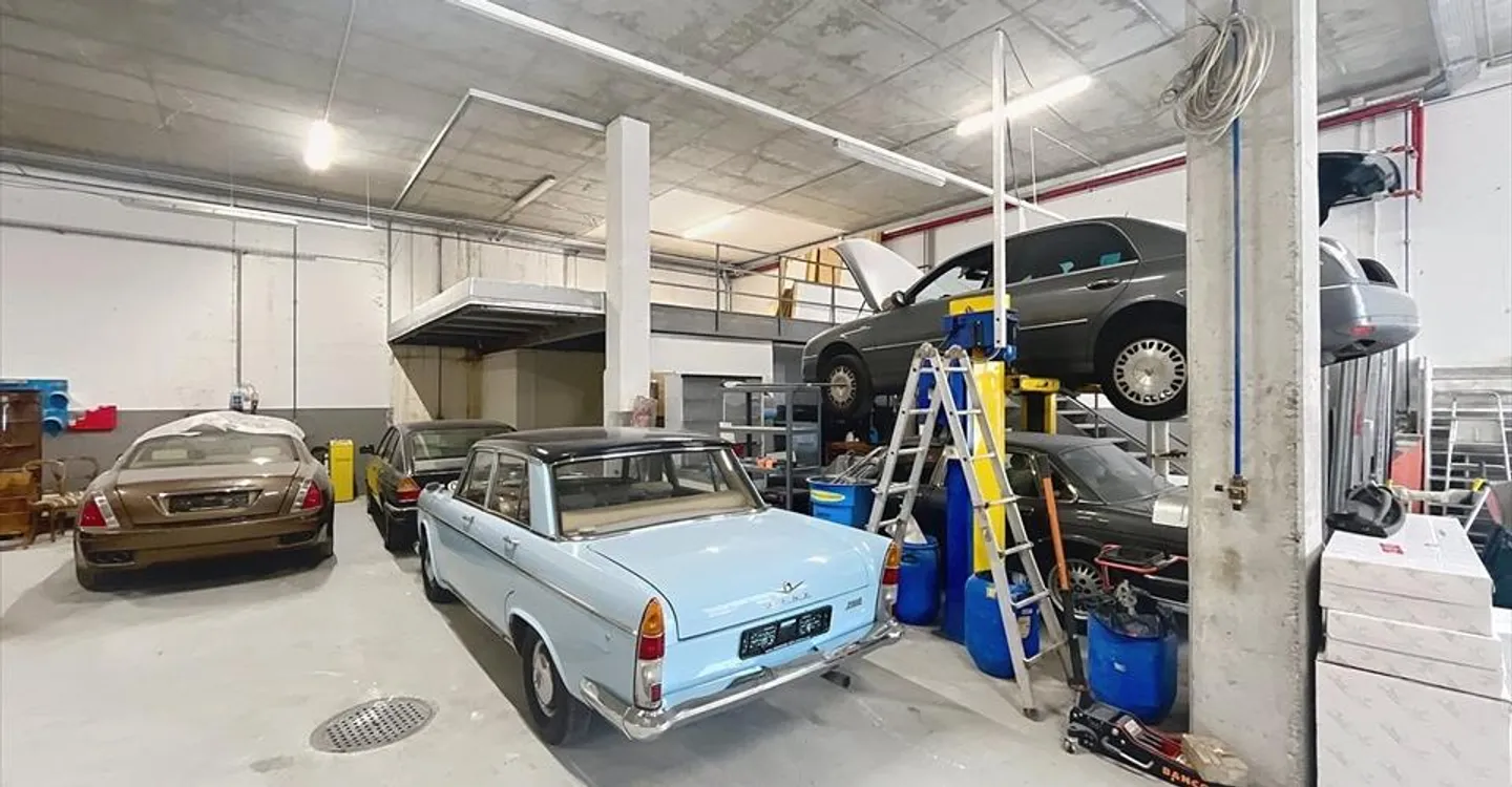 Immeuble mixte à louer - Photo 1 sur 3