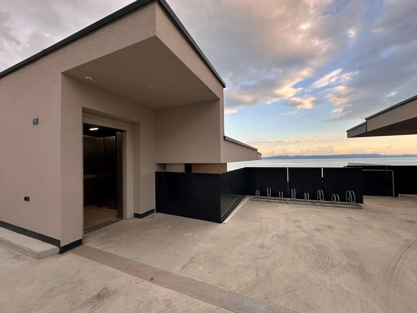 5.5 Room Apartment - Photo 1 of 7