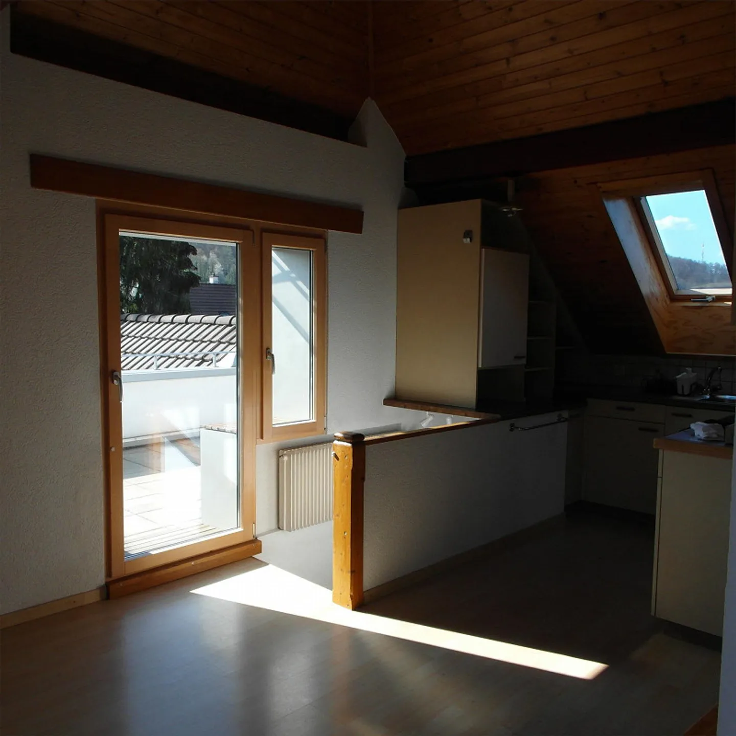 Appartamento attraente con 3 stanze in mansarda con terrazza di 12m2 - Foto 5 di 27