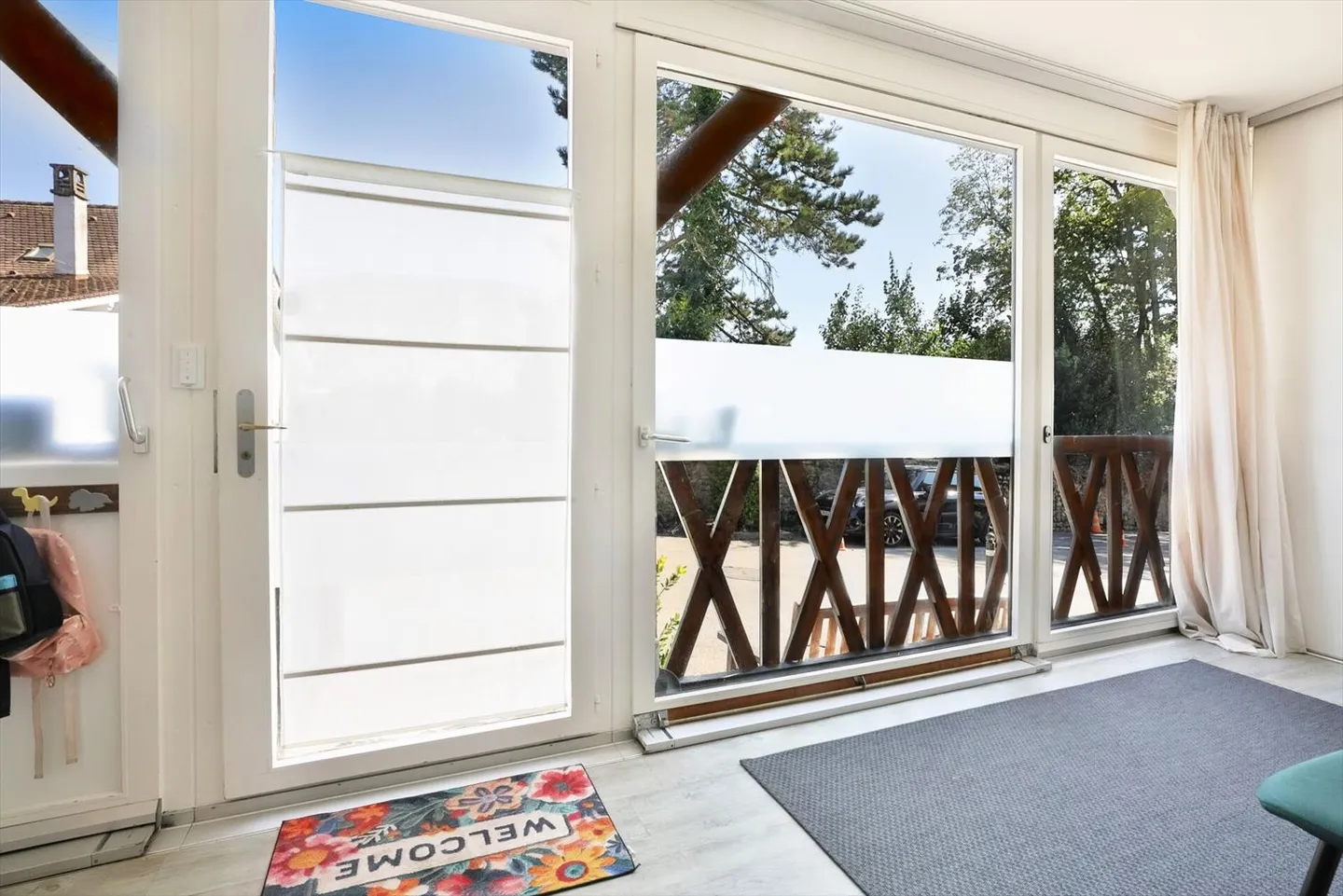 Hameau de Villette - Geräumige 5-Zimmer-Wohnung mit Veranda - Foto 10 von 10