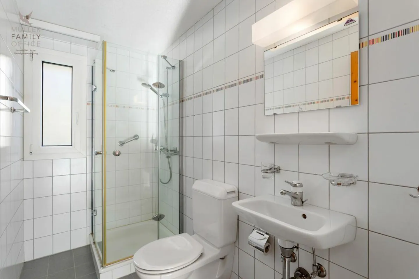 Well-maintained semi-detached single-family house with impressive views - Photo 13 of 13