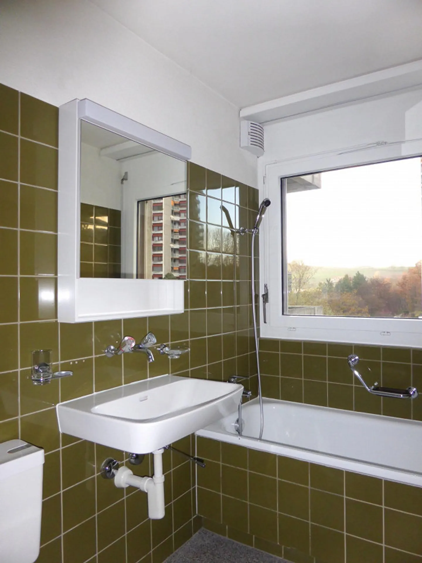 Appartement familial près de Westside - Photo 6 sur 7