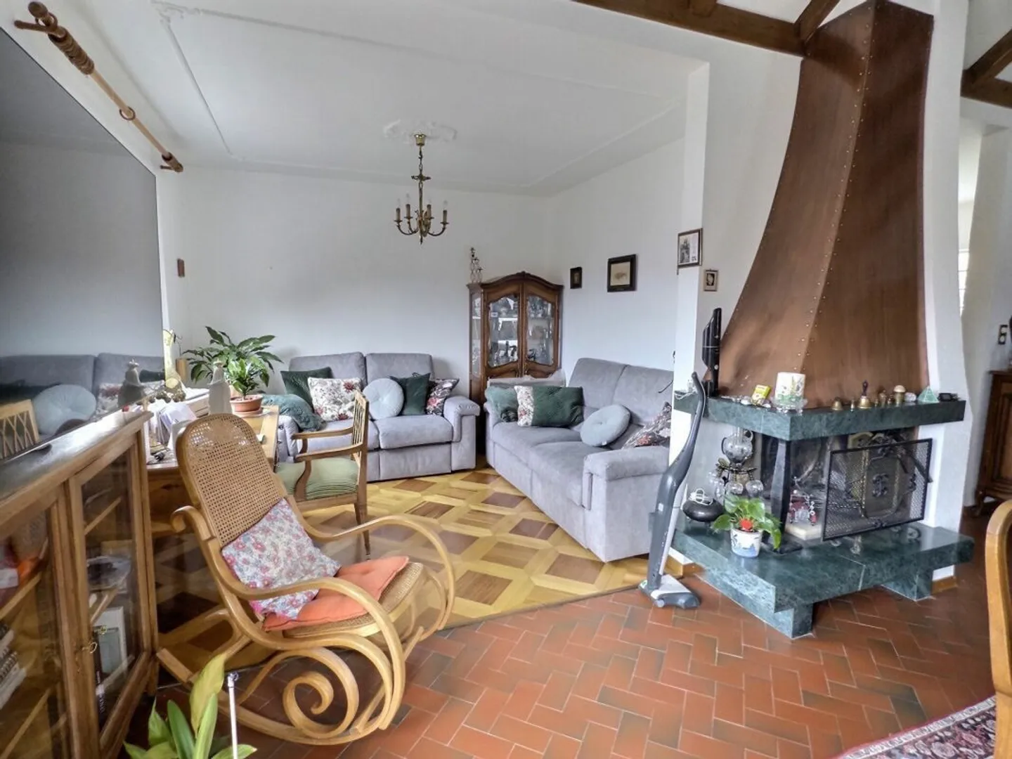 Maison individuelle avec terrain à bâtir - Photo 3 sur 9