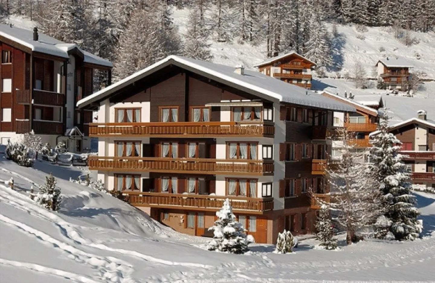 Casa Amedée - Appartamento di qualità all'ultimo piano direttamente alla seggiovia di Staffwald Ski in Ski out. - Foto 1 di 16