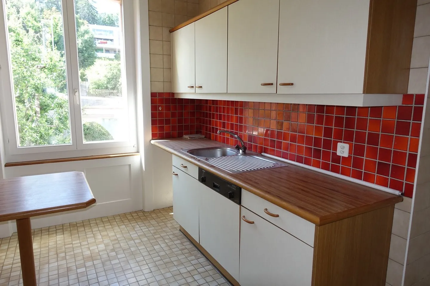 Appartamento di 2 stanze nel centro città - Foto 1 di 8