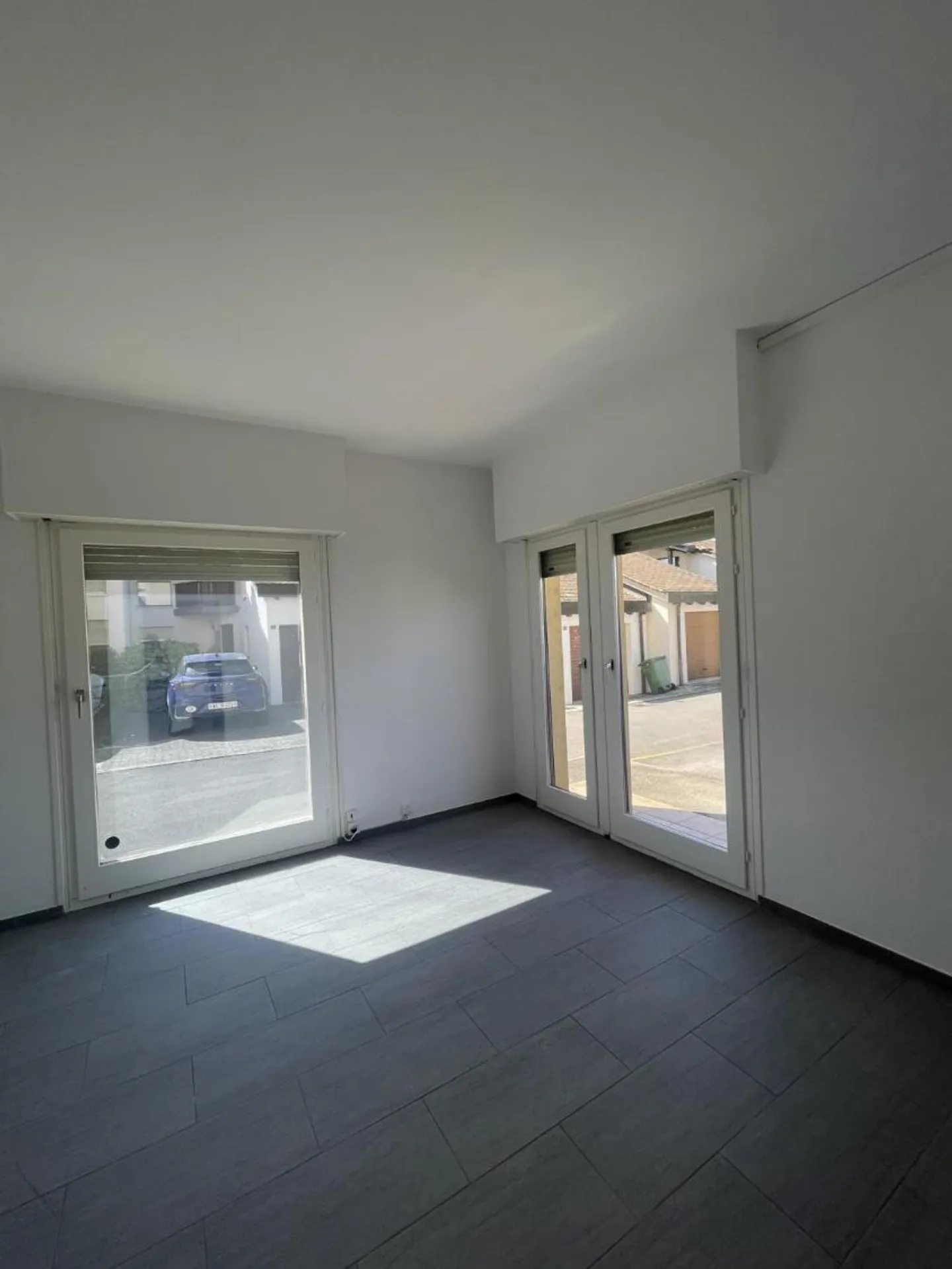 FOR RENT? OFFICE / PROFESSIONAL SPACE IN BOGIS-BOSSEY - Photo 3 of 5